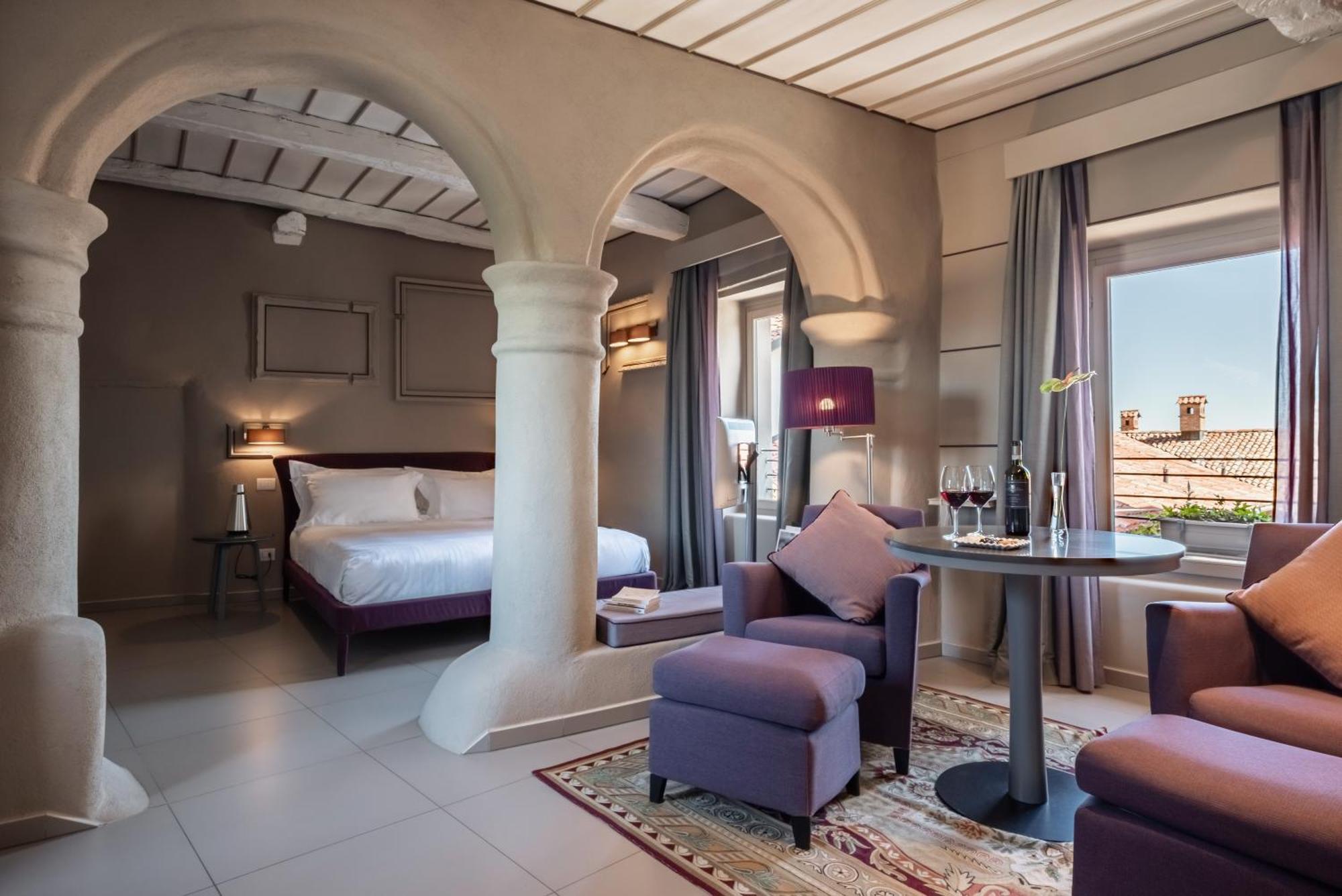Uve Rooms & Wine Bar Ла Мора Екстериор снимка