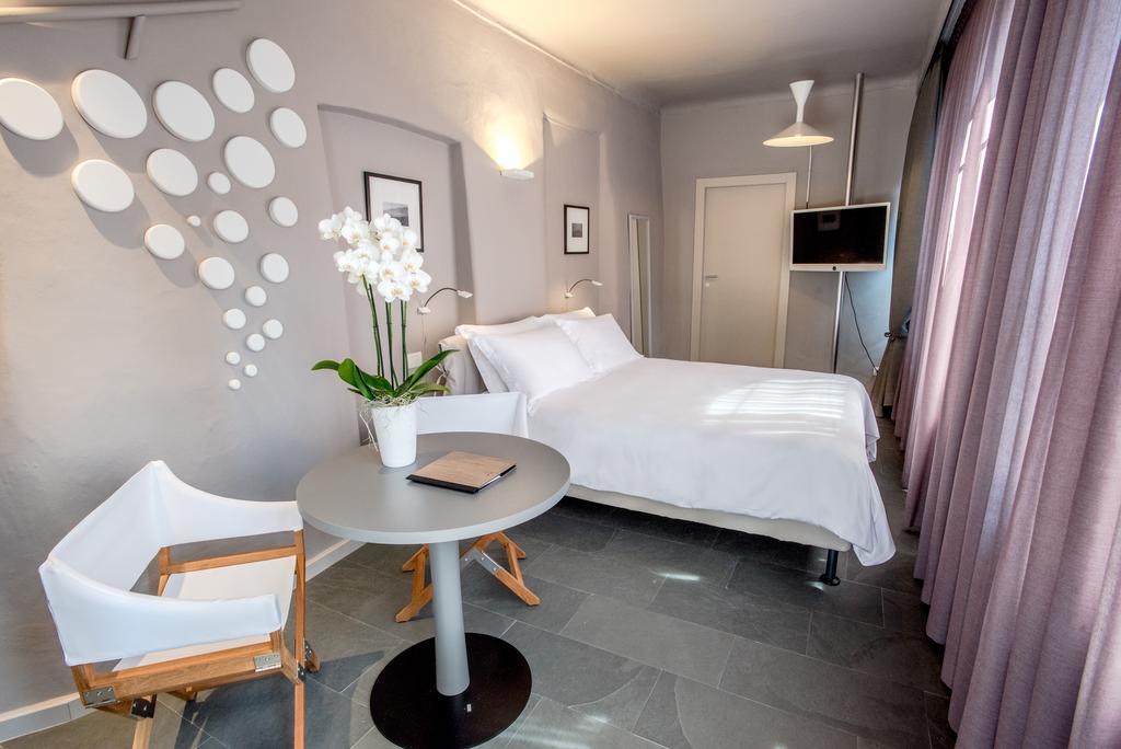 Uve Rooms & Wine Bar Ла Мора Екстериор снимка