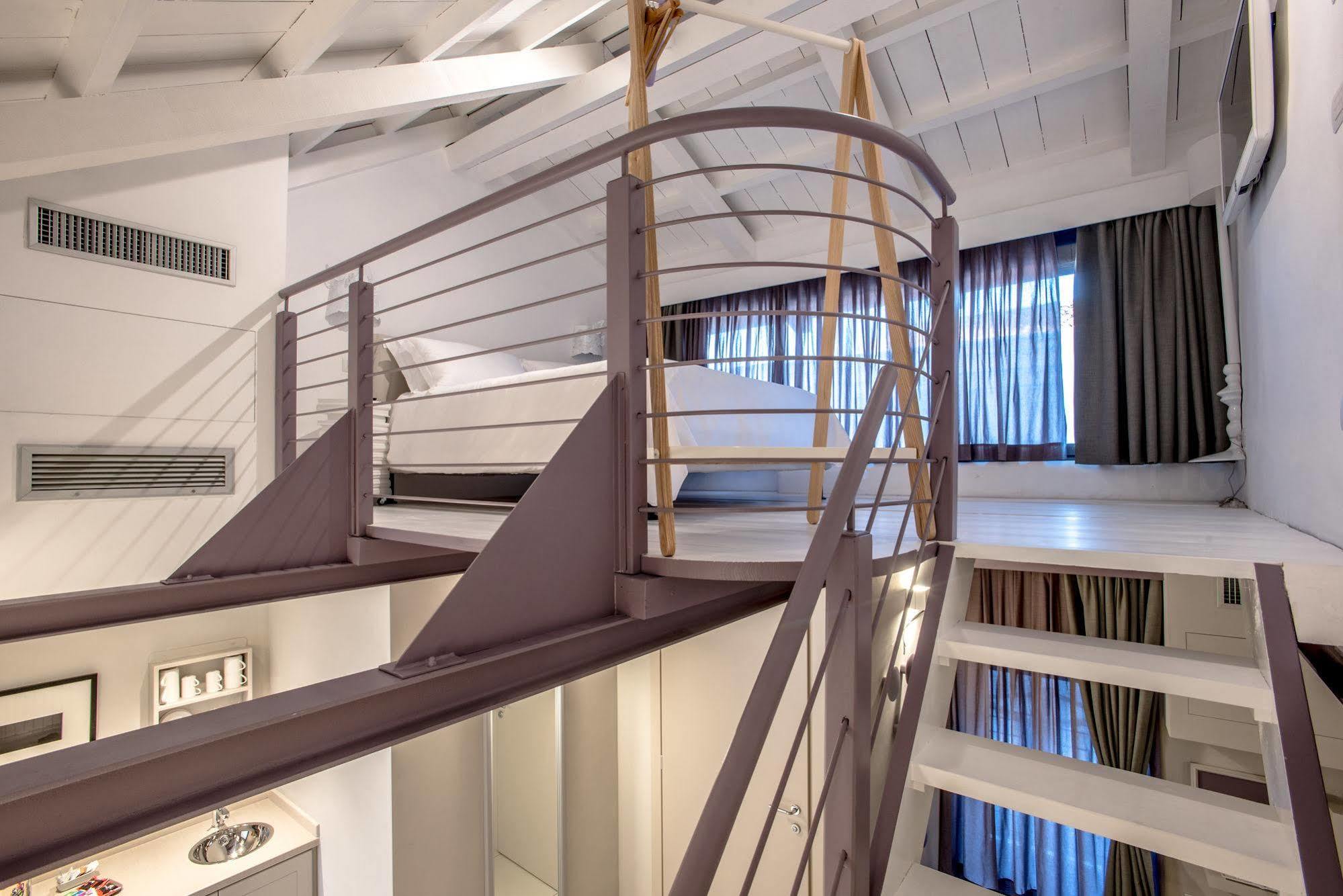 Uve Rooms & Wine Bar Ла Мора Екстериор снимка