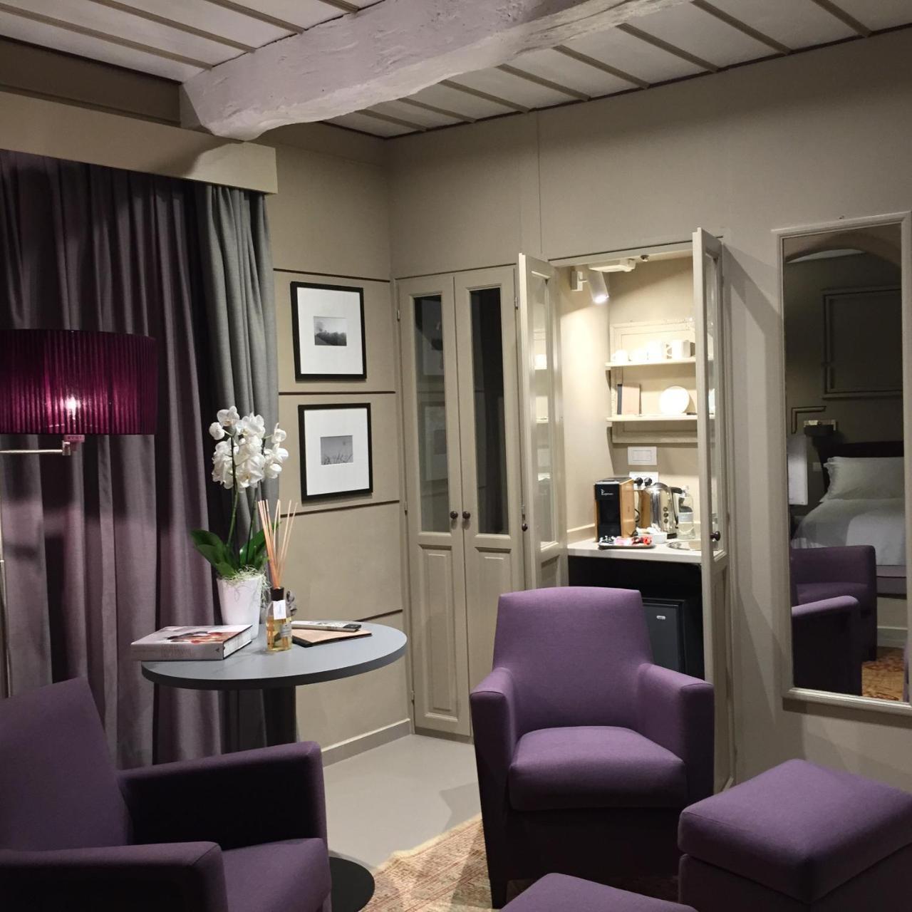 Uve Rooms & Wine Bar Ла Мора Екстериор снимка